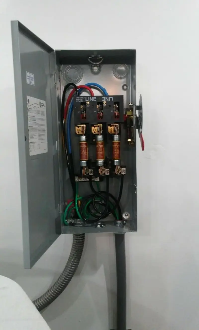 Three-phase disconnect switch installed for Electrical Wiring & Rewiring in Mountain Grove